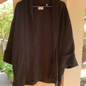 Aritzia Wilfred crepe kimono top
